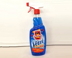 Damina Spray Vetri multiuso, sgrassa e pulisce a fondo in flacone da 750ml