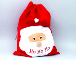 Sacco in panno rosso con decorazione Babbo Natale e scritta "Ho ho ho" misura 50x70cm