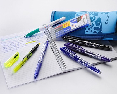 Pilot Frixion Ball - Penna a sfera cancellabile, confezione da 4, colore: Blu